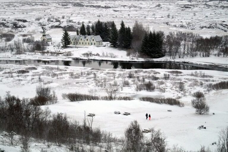 THingvellir-3-e1707754365172